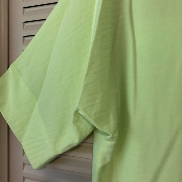 B New York Top - Picture 6 of 6